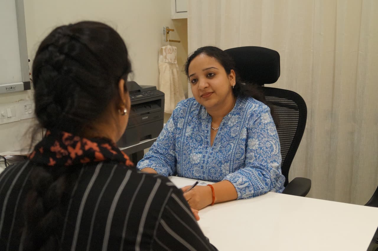 A first consultation with Dr. Surabhi Mathur at her Jaipur clinic